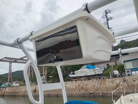 Top storage box صندوق تخزين للقوارب